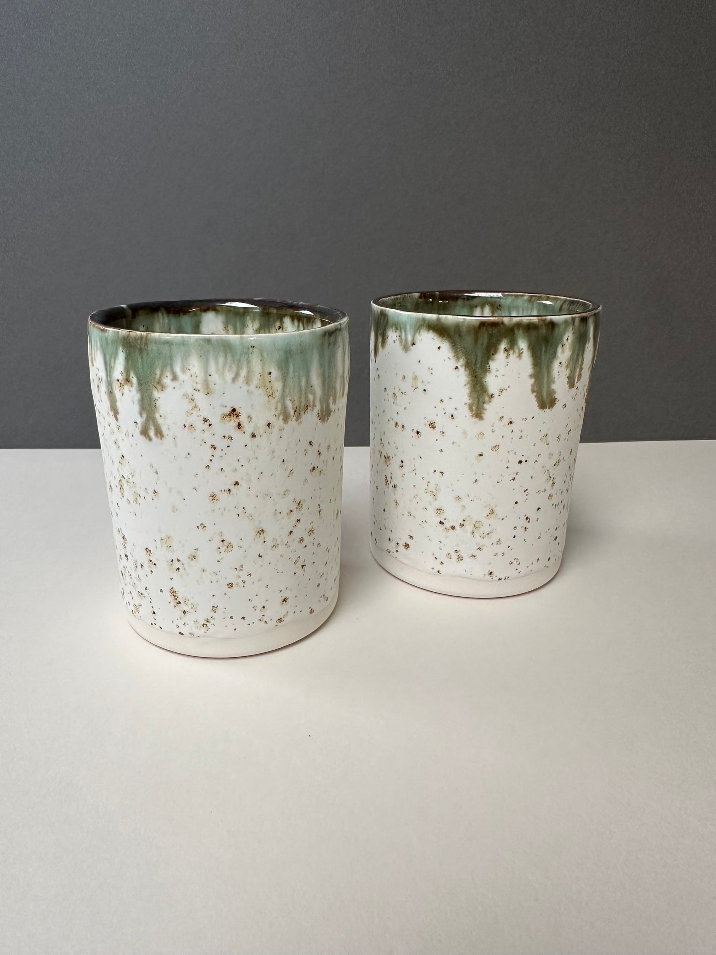 White speckled Beaker
